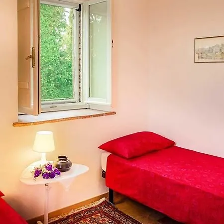 Con Piscina Privata Holiday home *